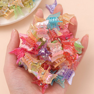 Klip rambut cakar kupu-kupu tebal kecil untuk anak-anak Aksesori Plastik seperti Jelly transparan dengan bubuk Glitter untuk ekspor - Product Image 2