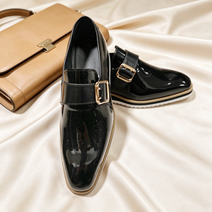 Chaussures à boucle légère rehaussant la taille en cuir verni, style mocassin, pour l'automne, baskets habillées à semelle épaisse, brillantes et confortables - Product Image 4