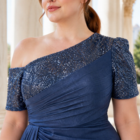 Robe de soirée grande taille à sequins, épaules dénudées, froncée, avec fente haute – Vente en gros
