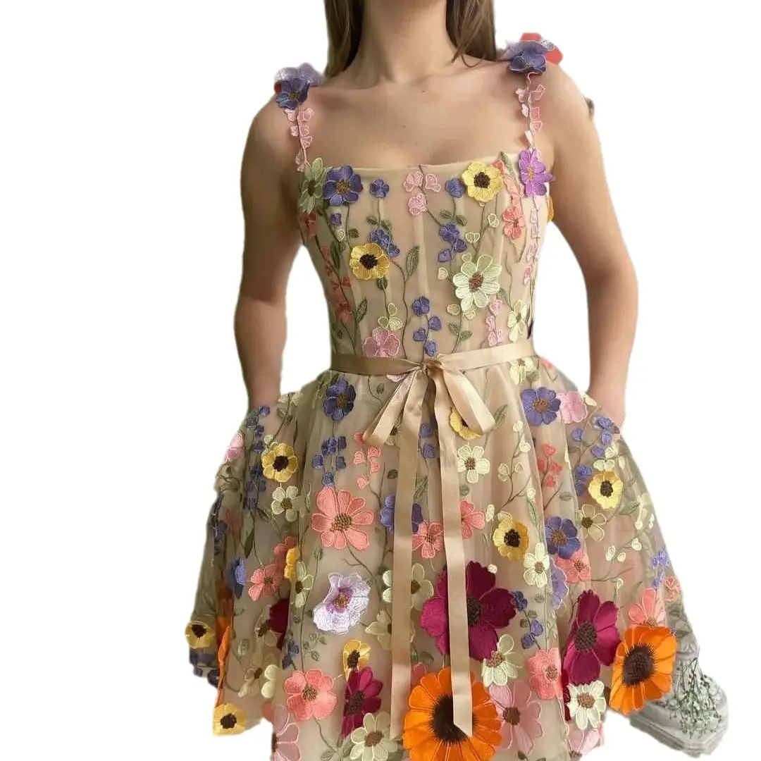Schlussverkauf bestickt floral A-Line 3D-Kleid Neuheit Mode Damen 3d-Blumenträger Abendparty-Kleid Abendkleider