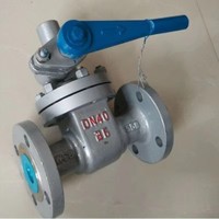 Katup Kupu-Kupu Flens Ganda Offset Tiga Lipat dari Baja Cor