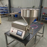Machine de remplissage quantitative personnalisable en acier inoxydable 304 avec pompe à rotor pour beurre de cacahuète et sauce salsa