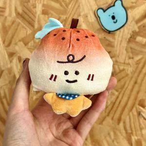 Peluche en forme de pain de dessin animé, ours mignon, jouet en peluche avec porte-clés en peluche super doux, pendentif à retourner et à suspendre, porte-clés en peluche personnalisé - Product Image 5