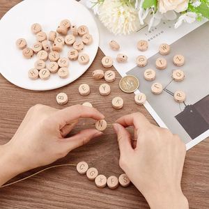 Accesorios de Joyería DIY de 15 mm, Letras Impresas en Madera de Haya Ecológica para Pulseras, Cuentas Sueltas Hechas a Mano - Product Image 3
