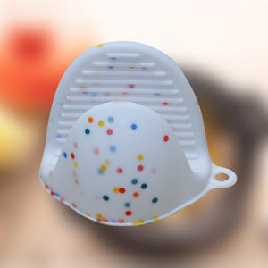 Gants en silicone résistants à la chaleur avec clip <span class=keywords><strong>de</strong></span> poignée <span class=keywords><strong>de</strong></span> casserole anti-brûlure Four à haute température Utilisation <span class=keywords><strong>de</strong></span> la cuisine au micro-ondes Style imprimé - Product Image 6