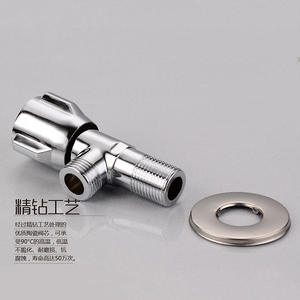 Válvula Angular De Ouvenor 9510 con Acabado Cromado, Rosca Macho, Presión Máxima de 10 Bares, Activación por Espiral para Mezcla de Agua Fría y Caliente - Product Image 2