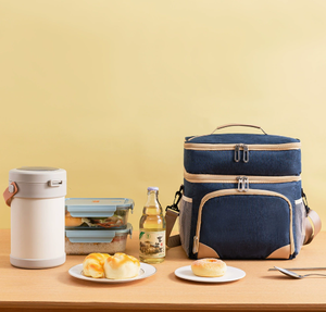 Sac à déjeuner isotherme épais et écologique en tissu Oxford pour pique-nique, utilisation humide/sèche, pour le rangement des aliments frais, à porter en bandoulière - Product Image 4
