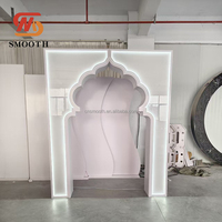 SMOOTH Latar Belakang Panggung PVC Kustom Baru Putih dengan Set Latar Belakang Pernikahan Lengkungan Maroko dan Pencahayaan LED