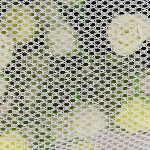 Tissu respirant absorbant la sueur <span class=keywords><strong>T</strong></span>-<span class=keywords><strong>shirt</strong></span> de <span class=keywords><strong>sport</strong></span> uniforme de basket-ball tissu de maille à séchage rapide 100% Polyester tricoté - Product Image 4