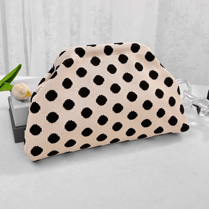 Nouvelle Pochette Pliante à Fermeture Éclair en Tricot à Pois, Petite Capacité, Rétro, Polyvalente, pour Cosmétiques et Maquillage Femme, Idéale Voyage - Product Image 2