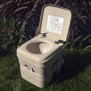 Toilettes portables 20L avec corps en plastique renforcé, technologie anti-odeurs et conception à vidage facile pour événements en plein air et travail à distance - Product Image 3
