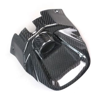 Carbonart Real 3K 干式碳纤维整流罩套件适用于 Aprilia RS660 摇臂盖、前侧板、钥匙盖、前挡泥板、后挡泥板 - Product Image 3