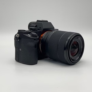 Fotocamera Mirrorless Sony A7 II Usata con Obiettivo 28-70, Video HD 1080p con Accessori, Sensore CMOS - Product Image 2