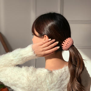 She Shares Wholesale Luxury Elastic Magic Claw Hairpin Women's Retractable Grab <strong>Clip</strong> <strong>Hair</strong> Accessories Plush <strong>Bird</strong> <strong>Nest</strong> <strong>Hair</strong> <strong>Clip</strong> - Product Image 3