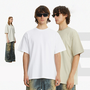 Camisetas Premium de Alta Calidad MT2623, Personalizadas por el Fabricante, 425 GSM, Tallas Grandes para Hombre y Mujer - Product Image 4