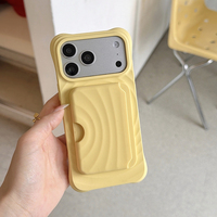 Coque en silicone liquide 3D à effet d'ondulations pour iPhone Air 13 14 15 16 17 Pro Max, compatible avec la recharge sans fil, emplacements pour cartes magnétiques, pochette intégrée