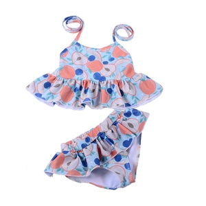 Conjunto de Verano al por Mayor para Bebés y Niñas Pequeñas: Traje de Baño con Encaje, Pliegues, Estampado de Melocotón, Tirantes Ajustables y Espalda Descubierta, Tallas Grandes - Product Image 1