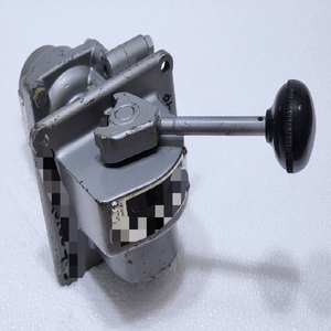 Válvula H-<span class=keywords><strong>2</strong></span>-lx P50499-3 Controlair, Accionada por Palanca, 0-125 Psi - Product Image 1