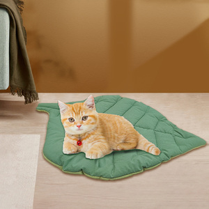 Dupla face em forma de folha macia poliéster gato cama lavável Pet Sleeping Mat para eventos ao ar livre