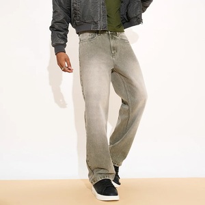 Jean large vintage délavé style hip-hop avec imprimé estival, poches uniques à patchwork et inserts, finition rétro pour homme - Product Image 4