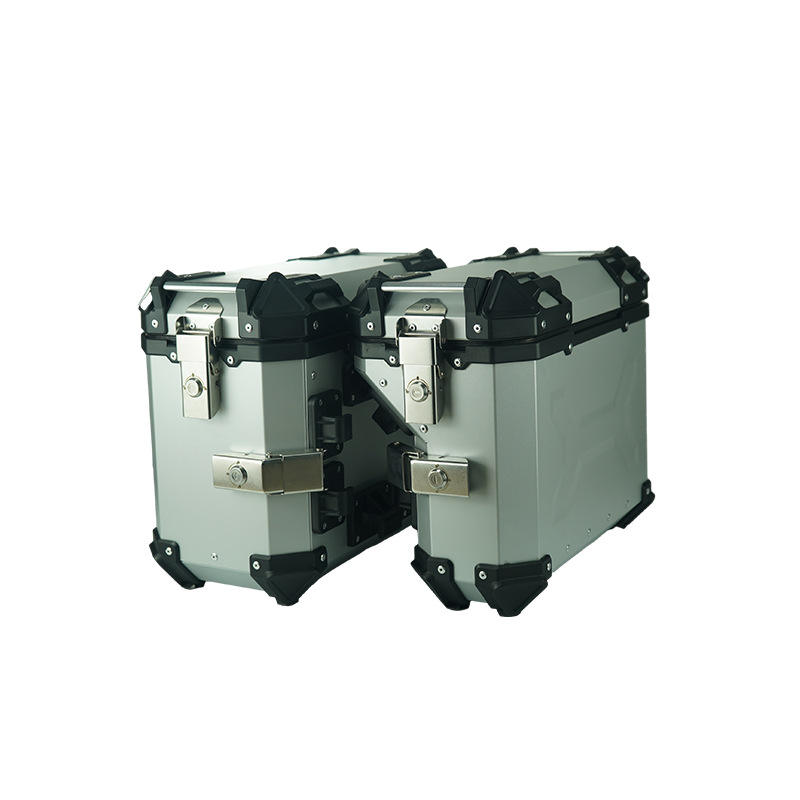 60402-36L Side Box Right Exhaust Duct (Black Lid Silver Body)