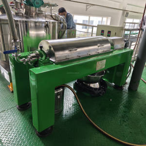 Centrífuga Decantadora Horizontal de Alta Capacidade para Separação de Sólidos e Líquidos em Soluções Químicas - Product Image 6