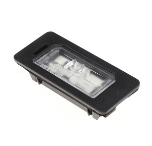 Licence LED <span class=keywords><strong>Plaque</strong></span> Lumière 6326-7193-293 63267193293 Pour <span class=keywords><strong>BMW</strong></span> <span class=keywords><strong>1</strong></span> série E81 E87 E88 E82 05-12 - Product Image 1