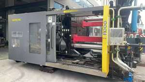 Máquina de Moldeo por Inyección Hidráulica Horizontal de Dos Platos Borch de 1000 Toneladas de Quinta Generación Usada, Controlada por PLC, Casi Nueva - Product Image 3