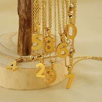 Collar de cadena para clavícula con colgante de número de la suerte, minimalista, clásico, chapado en oro, de acero inoxidable, para mujer