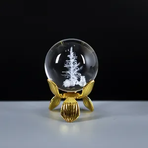 Vente en gros, boule de verre 3d sculptée au Laser à l'intérieur en cristal d'élan pour la décoration