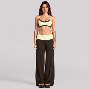 Ensemble de yoga sans couture 2 pièces, soutien-gorge de sport color block, leggings évasés taille haute - Product Image 5