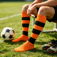 Chaussettes de football en mélange coton-polyester, respirantes, anti-humidité, avec coussinets, chaussettes de sport, logo personnalisé disponible, vente en gros
