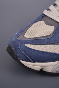 Zapatos Deportivos Clásicos de Alta Calidad 9060, Gruesos y Resistentes para Caminar/Correr, para Hombre, Transpirables, Cómodos, con Parte Superior de Gamuza - Product Image 5