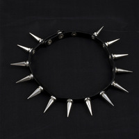 Collier ras du cou Emo Spike Punk pour femme et homme, en cuir noir clouté avec rivets, collier gothique, accessoires gothiques