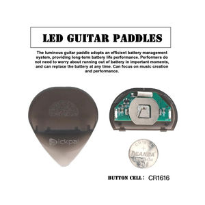 Púa de guitarra luminosa LED: púas de guitarra eléctrica ABS con opciones de luz de tres colores (blanco/Verde/púrpura) - Product Image 3