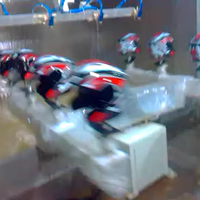 Four de durcissement IR automatique en nouvel état avec équipement de pistolet pulvérisateur pour ligne de production de revêtement métallique pour casques de moto