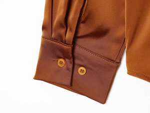 Kemeja wanita musim gugur 2025, gaya kasual baru, serbaguna, bertemperamen, kerah lapel, retro, chic, lengan panjang. - Product Image 4