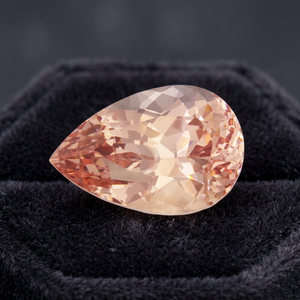 Pierre précieuse naturelle taille poire 5x7mm, certifiée IGI, haute qualité, facettée, en vrac |   MARROPINO MORGANITE |   Paires |   0,75 carat - Product Image 3