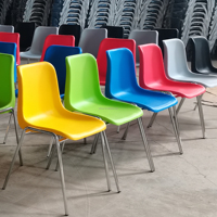 Chaise d'entraînement en plastique, chaise d'étudiant, chaise empilable moderne, prix bas, mobilier scolaire, chaises en plastique pour université, directement de l'usine