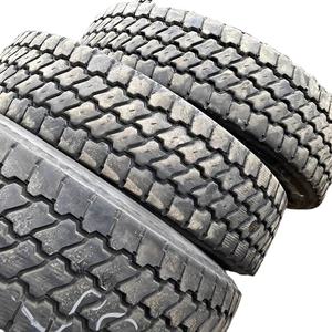 Chine Assurance qualité nouveau pneu pour camion lourd 11R22.5 conception radiale en caoutchouc solide TBR DOT GCC certifié garantie de 3 ans pour - Product Image 1