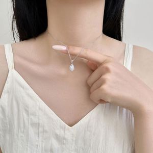 Collier de mariage Dylam en forme de goutte d'eau pour la mariée et les demoiselles d'honneur, pendentif simple en zircone cubique 5A, collier de mariée pour la fête de mariage - Product Image 3