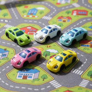 Mini-voiture de course coulissante en plastique JO, cadeau promotionnel en gros pour enfants, 65 mm, pour <span class=keywords><strong>capsule</strong></span> surprise de distributeur automatique - Product Image 1
