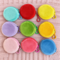 Porte-clés en peluche personnalisables avec portefeuille et porte-monnaie, mini porte-clés, étui portable pour écouteurs pour étudiants, idéal pour les cadeaux du Nouvel An
