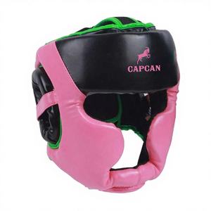 Protège-tête de boxe en cuir de qualité supérieure avec des caractéristiques de sécurité d'ajustement sécurisé, finition lisse et intérieur rembourré - Product Image 1