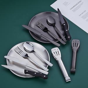 طقم أدوات طعام من الفولاذ المقاوم للصدأ مصقول كالمرآة لشخصين مع صحن وملعقة وسكين وشوكة للتخييم والنزهات الخارجية - Product Image 5