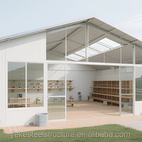 Structure de charpente en acier galvanisé préfabriquée à poutres en H, bâtiment avicole multi-voûtes pour poulets de chair et pondeuses, garantie à vie