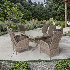 Juego de Comedor de Lujo para Exteriores con Estructura de Ratán y Aluminio, Cubierta de Vidrio, 6 Plazas, Muebles de Jardín Contemporáneos - Product Image 1