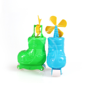 Très Drôle En Plastique <span class=keywords><strong>Mini</strong></span> Doigt Chaussures de Patin À Glace De Jouets <span class=keywords><strong>Pour</strong></span> La Promotion - Product Image 3