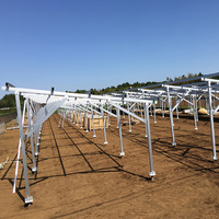 Système de montage solaire KINGSOLAR pour terres agricoles, compatible avec les panneaux bifaciaux Jinko, Trina, Longi, certifié CE ISO, usine OEM