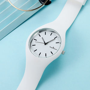 Vente en gros de mode jelly macaron montre sport poignet montre à quartz design charmant coloré silicone étudiant enfants cadeau enfants - Product Image 5